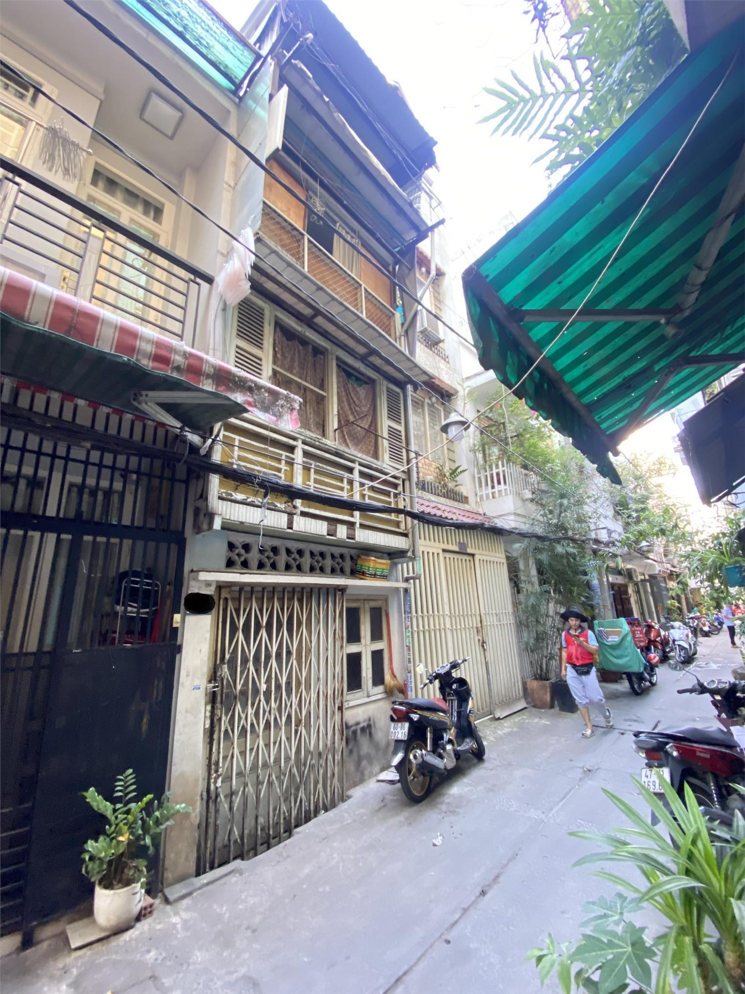 Nhà Nguyễn Thiện Thuật 4 tầng, Q3, gần chợ Bàn Cờ, giá hời, giá 4,05 tỉ