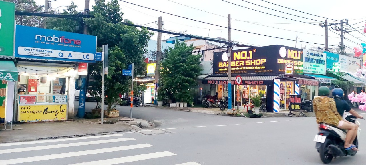 Cần Bán - Vị Trí đẹp Phước Bình Q9 -TĐ - Đối diện trường học - Kinh Doanh Đa Nghành - Nhỉnh 9 tỷ.