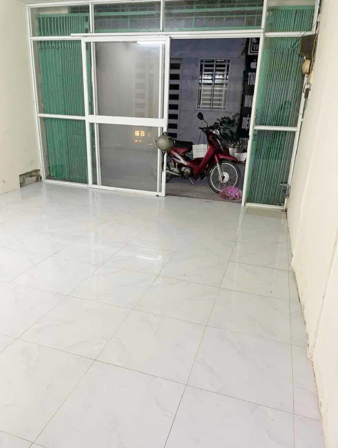 10. Cho thuê nhà hẽm trần phú