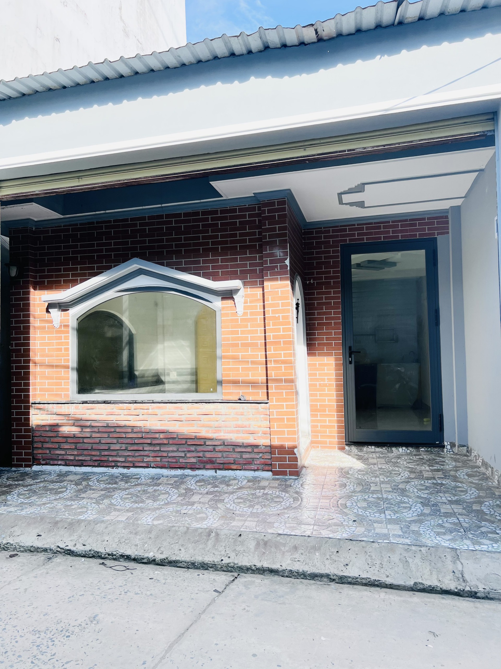 09. Cho thuê nhà nguyên căn hẻm Trần Nam Phú