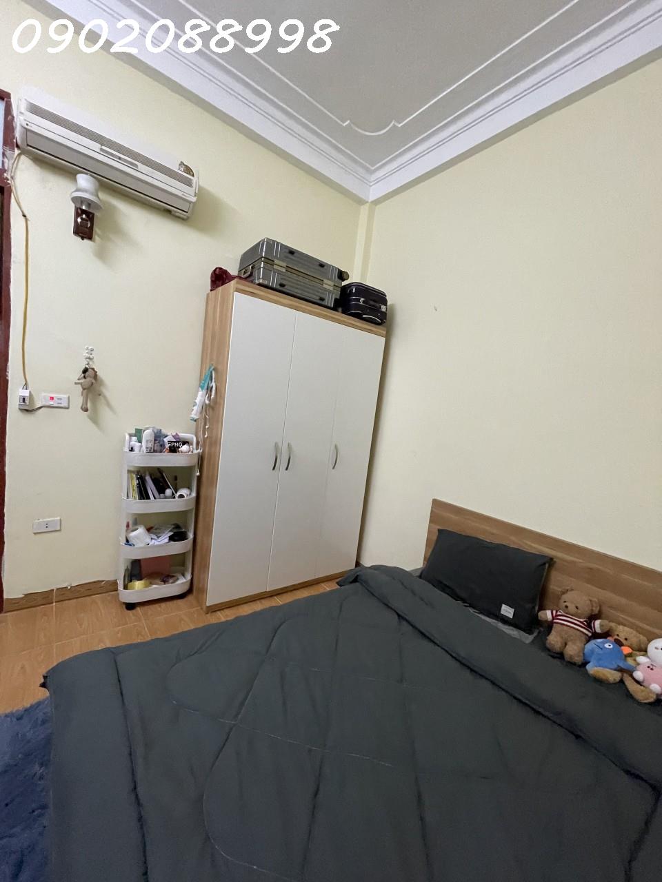 Bên mình có phòng chính chủ cho thuê.Nhà số 5 ngách 59 ngõ 902 kim giang .hà nội