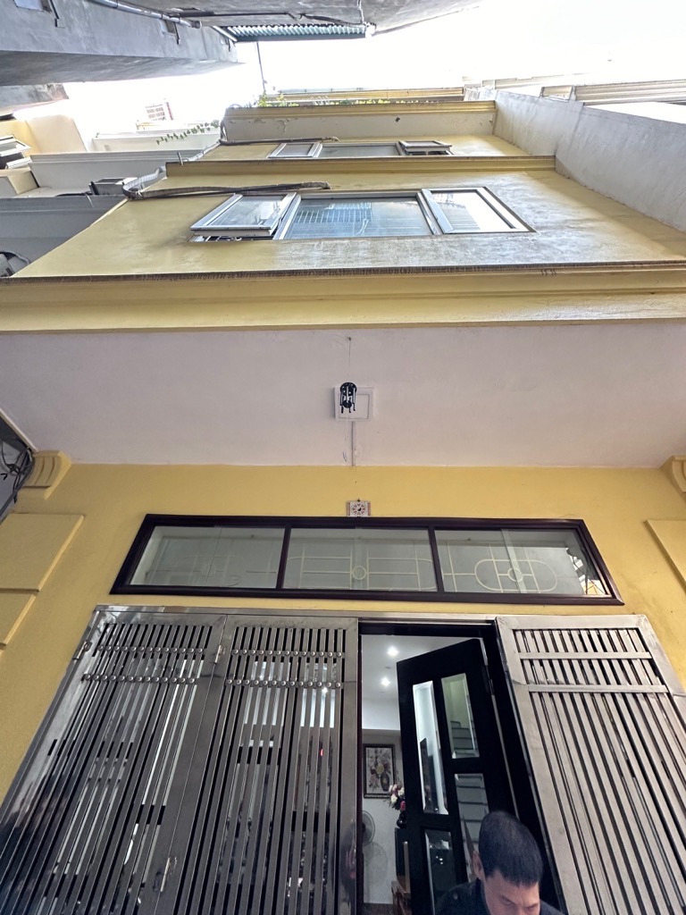 BÁN NHÀ NGÕ 279 ĐỘI CẤN – NHÀ DÂN XÂY – SỔ HOA HẬU – 15M OTO TRÁNH – 40M2X5T – NHỈNH 7 TỶ