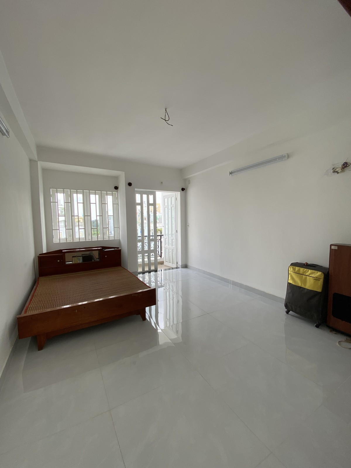 Bán nhà CMT8, Quận 10, 45M2, HXH 5M, 4 TẦNG, 6.X TỶ