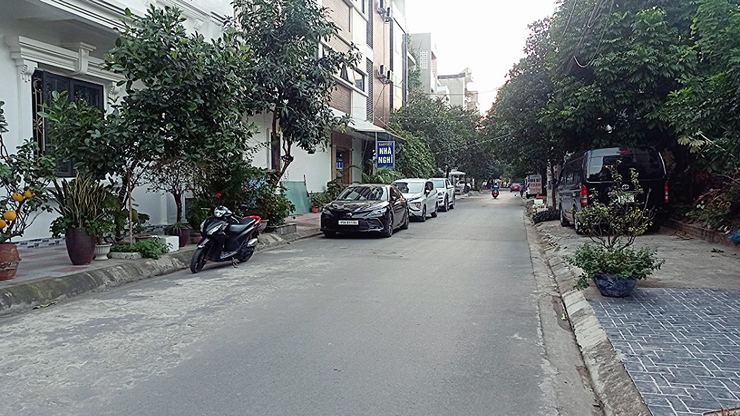 Bán đất tuyến 2 Trung Lực, diện tích 81m MT 4.5m đường 12m GIÁ 5.27 tỉ