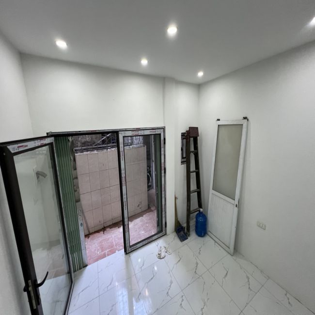 Bán nhà phố Hồng Mai