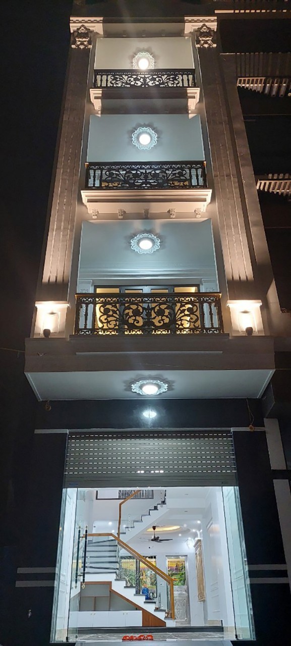 Bán nhà phân lô Lê Hồng Phong, diện tích 60m 4 tầng GIÁ 6.45 tỉ gần Sở Tài Chính