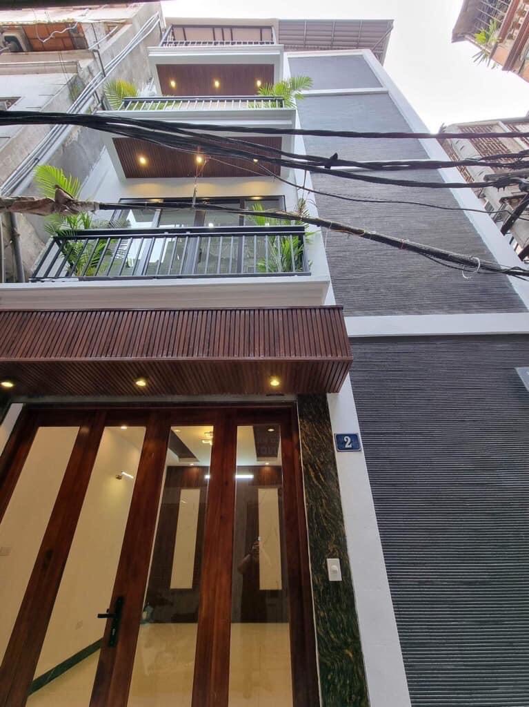 Ô tô đỗ cửa phố Tây Sơn, full nội thất 45m 4T Mt3,8m 5,85 tỷ