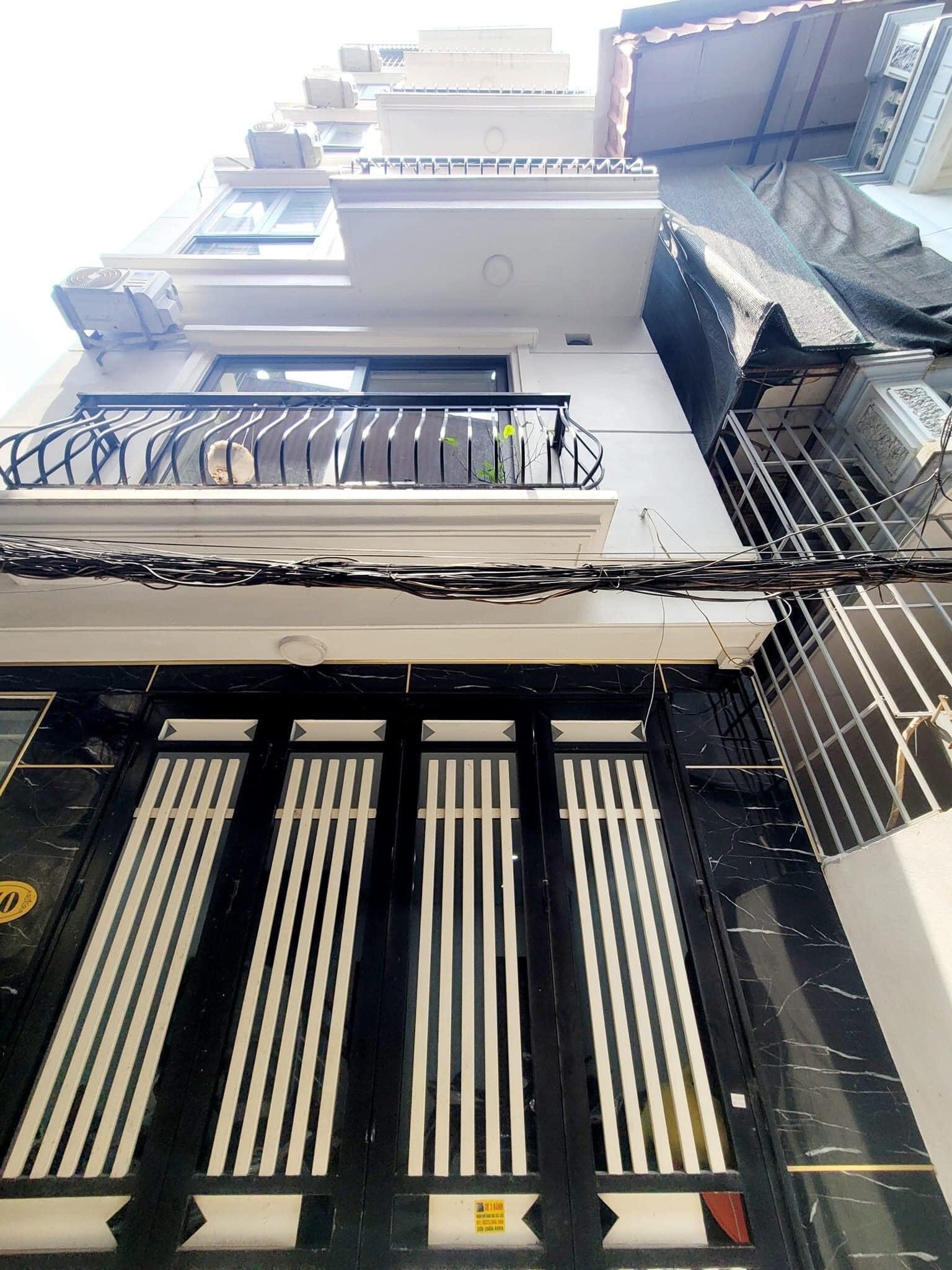 TOÀN CMNN 6T BÙI XƯƠNG TRẠCH,TX, 56M, MT 4,2M, LÔ GÓC, NGÕ RỘNG, 10PN, CHÀO 7,5 TỶ