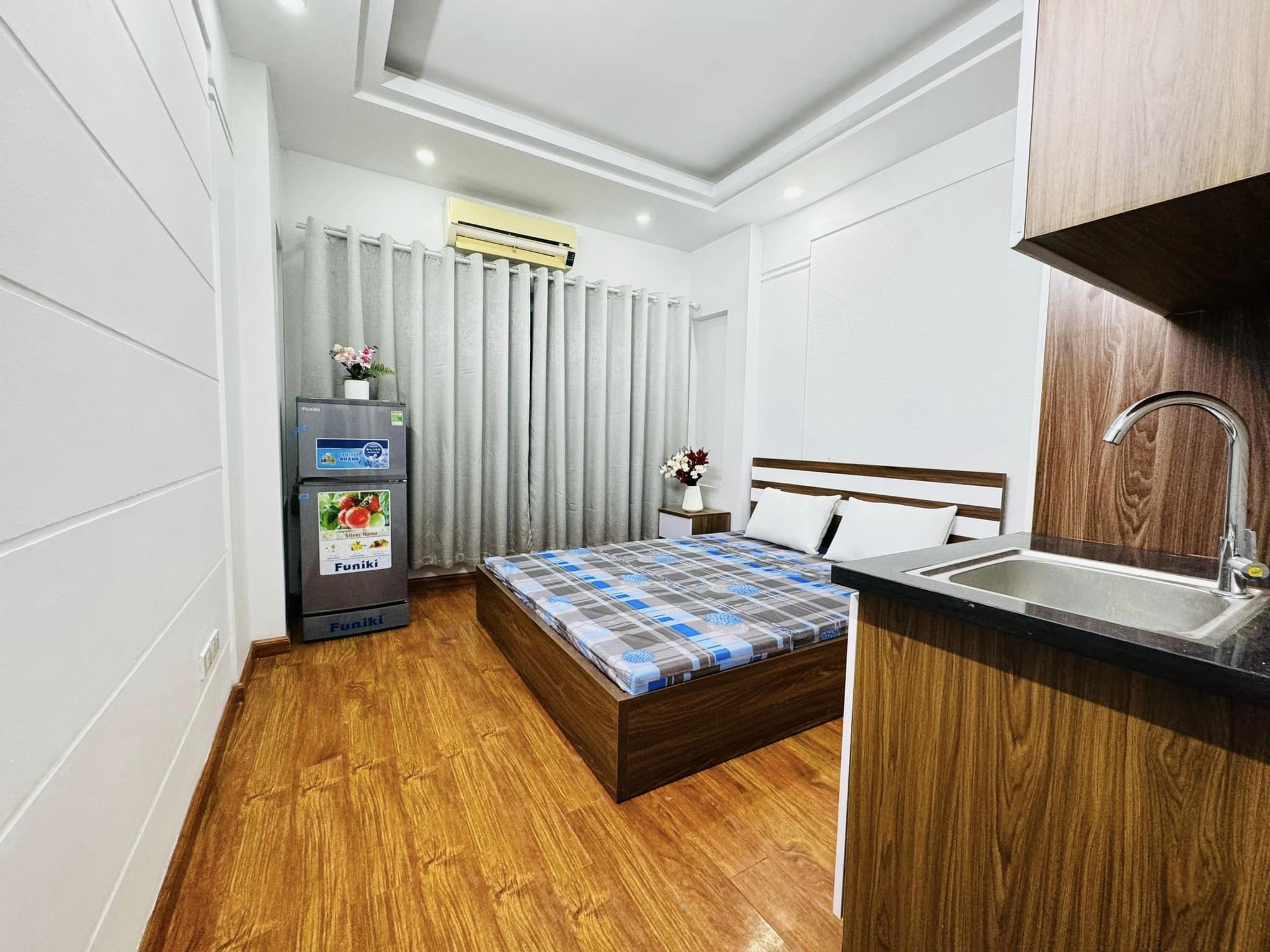 Bán nhà Cầu Giấy – 9 phòng – 40m2 – 6 tầng – 5.x tỷ