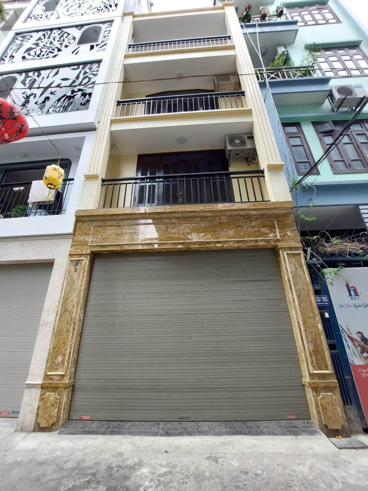 CHỦ TỰ THIÉT KẾ NHÀ RẤT ĐẸP VỪA HOÀN THIỆN XONG THIẾU TIỀN CẦN BÁN NGAY NHÀ TAM TRINH S:40 m2 4 TẦNG,MT: 3,6 m GIÁ CHỈ 7,5 tỷ ❤️❤️❤️❤️