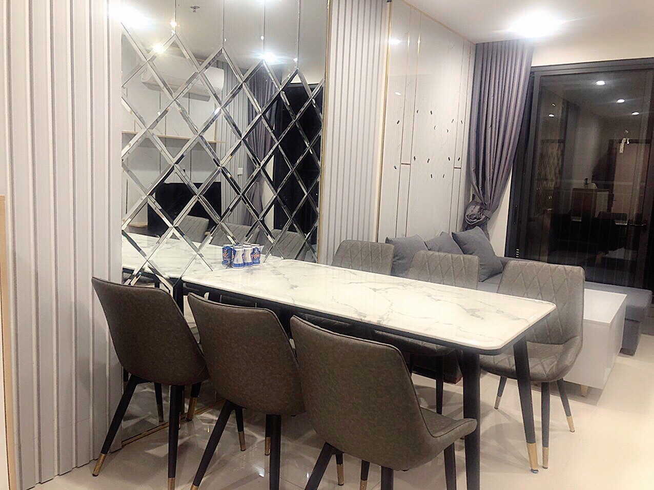 Địa chỉ Vinhomes Grand Park - Quận 9 Vinhomes Grand Park ở đâu Giá thuê: 12 triệu/tháng tới 4 triệu/tháng Diện