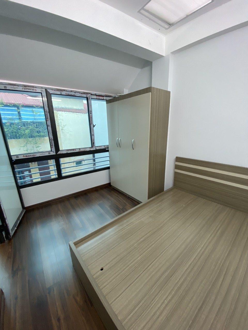 Cho thuê Căn hộ dịch vụ 1N 1K Full đồ mới tinh tại Ngõ 116 Phan Kế Bính, Ba Đình. Chỉ 7tr