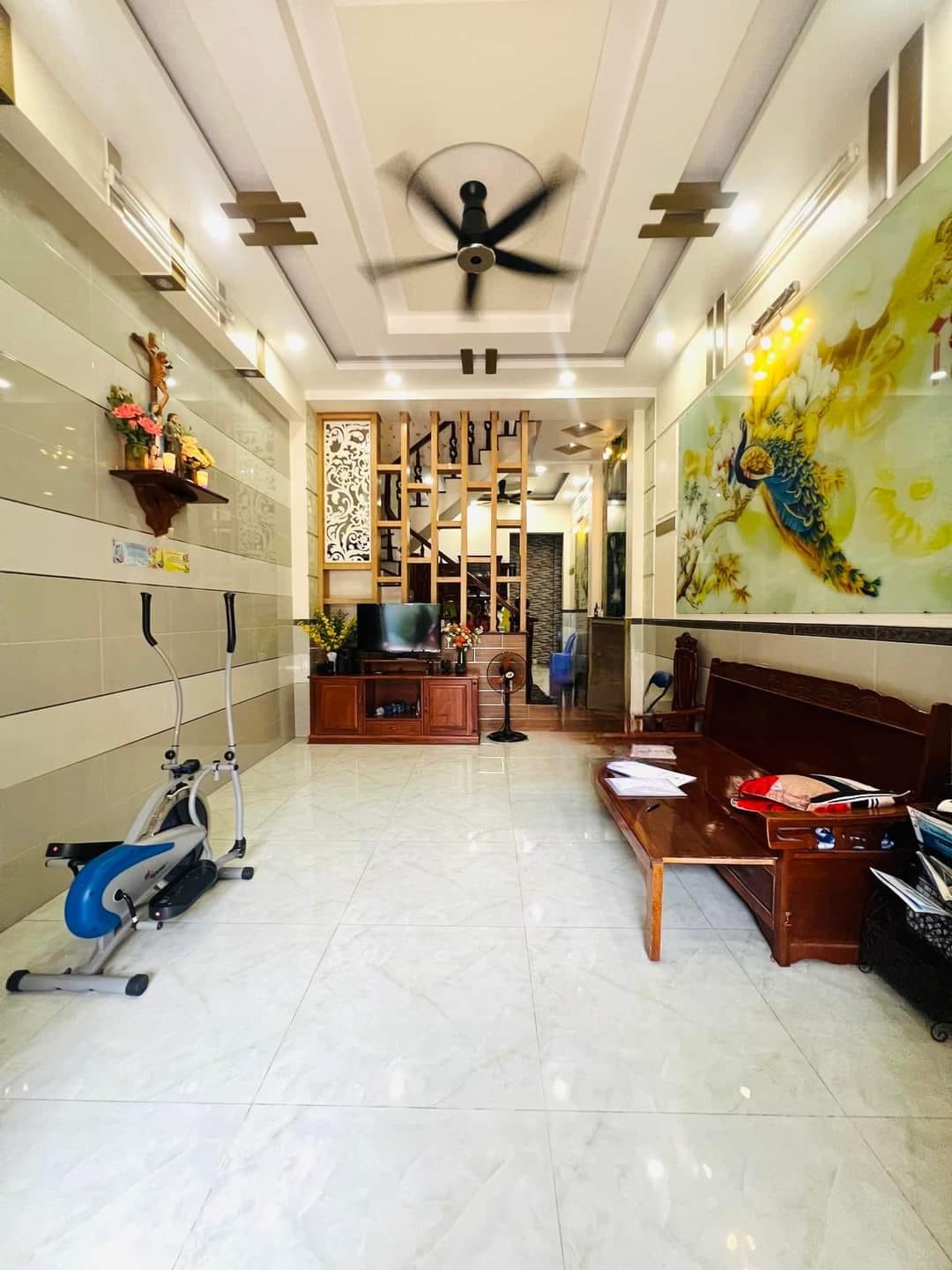 NHÀ ĐẸP LÊ VĂN QUỚI - ĐƯỜNG XE TẢI TRÁNH THÔNG - GẦN MT - 56M2 - 4 TẦNG - 6.6 TỶ