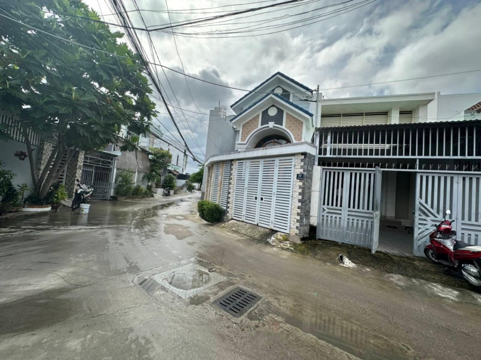 BÁN NHÀ MẶT TIỀN ĐƯỜNG GÒ CÂY SUNG, VĨNH THẠNH, NHA TRANG Vị trí: mặt tiền đường Gò Cây Sung, xã Vĩnh Thạnh Tp Nha