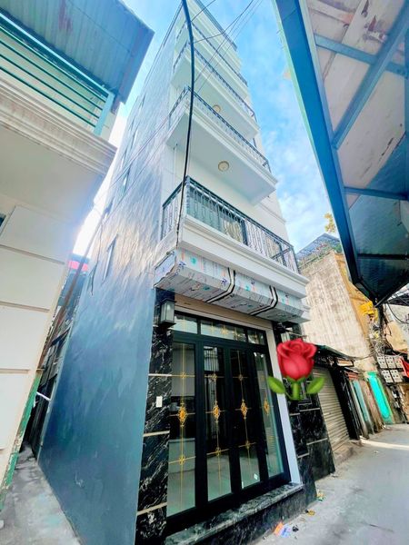 BÁN NHÀ 6 TẦNG THANG MÁY LÔ GÓC DT:45M2 GIÁ:7x TỶ MẶT NGÕ THÔNG KINH DOANH BUÔN BÁN 30M RA MẶT PHỐ QUẬN HAI BÀ TRƯNG HÀ