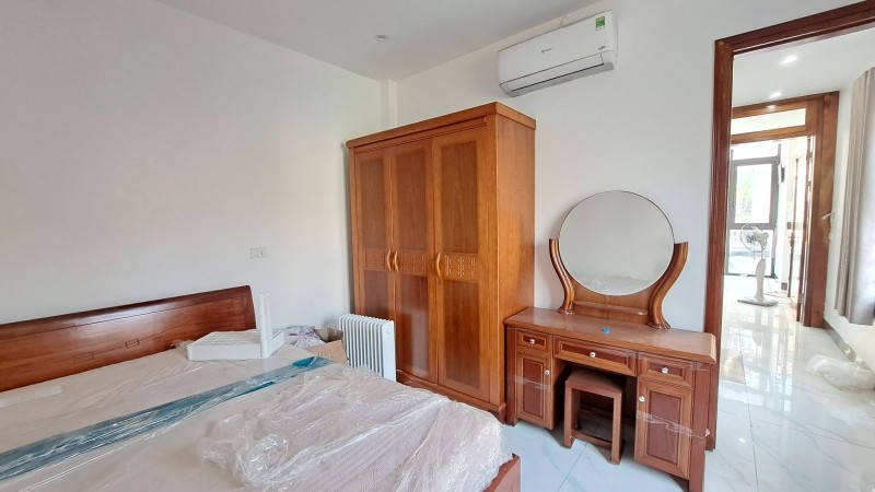 BÁT KHỐI – NHÀ LÔ GÓC - 2 THOÁNG - GARA Ô TÔ – ĐƯỜNG OTO THÔNG