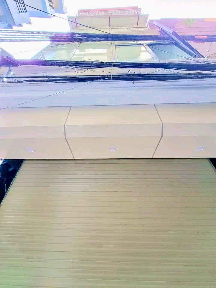 MẶT NGÕ THÔNG KINH DOANH BUÔN NHỎ CẠNH Time City 4 TẦNG 3 NGỦ GIÁ: 2.85 TỶ .