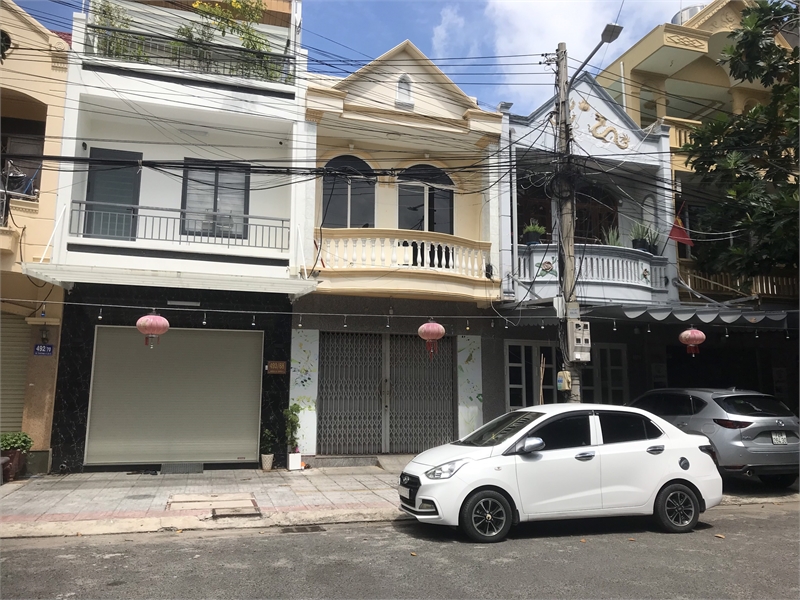 Cho thuê nhà 1 trệt 1 lầu khu Rạch Dừa đường 30/4, TPVT