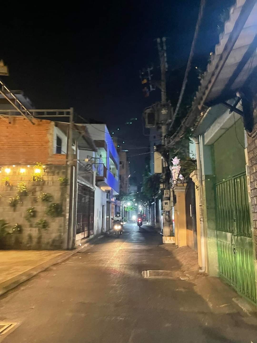 NHÀ BÁN NGON TÂN BÌNH - KHU VIP BẮC HẢI - GẦN MT - 71M2 - 4 TẦNG BTCT - CHỈ 5,95 TỶ