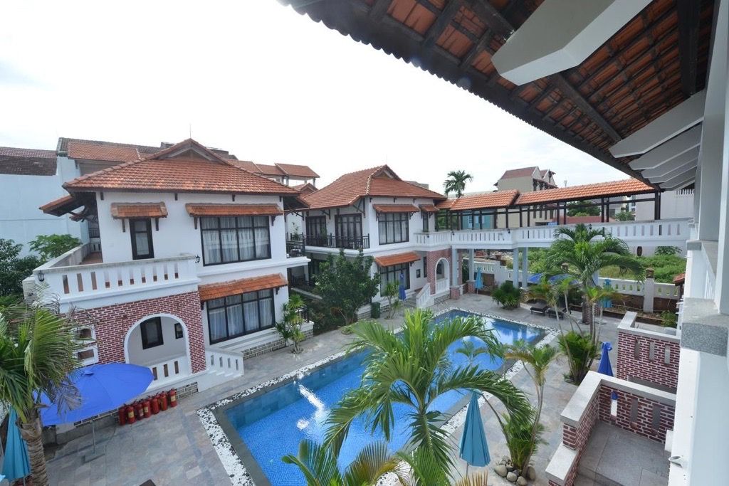 Chuyển Nhượng Khách Sạn 4 SAO Trung Tâm Phố Cổ HỘI AN Quảng Nam 2000m2 4 Tầng 52 Phòng