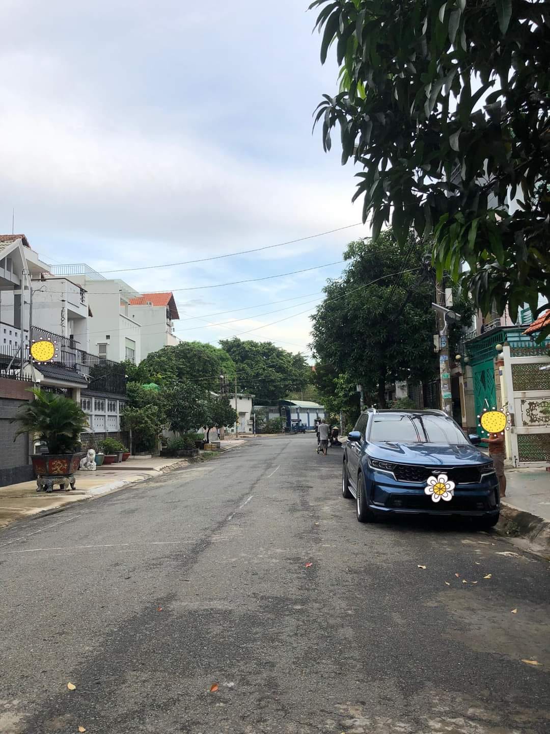 giảm 1 tỷ, giá mới 11 tỷ. BÁN NHÀ MẶT TIỀN VIP KHU TÊN LỬA - NHÀ ĐẸP 4 TẦNG BTCT - 80M2