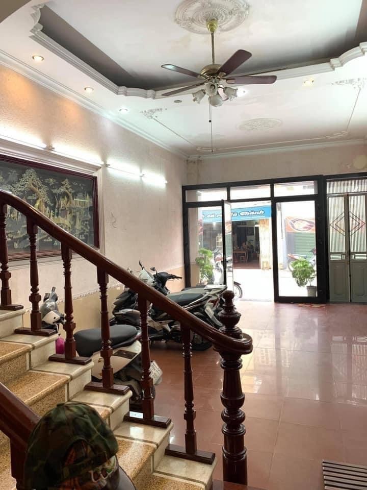 NHÀ PHỐ NGUYỄN SƠN - Ô TÔ DỪNG ĐỖ 2 CHIỀU TRÁNH NHAU CÓ VỈA HÈ - KINH DOANH NHÀ HÀNG – KHU PHỐ VIP