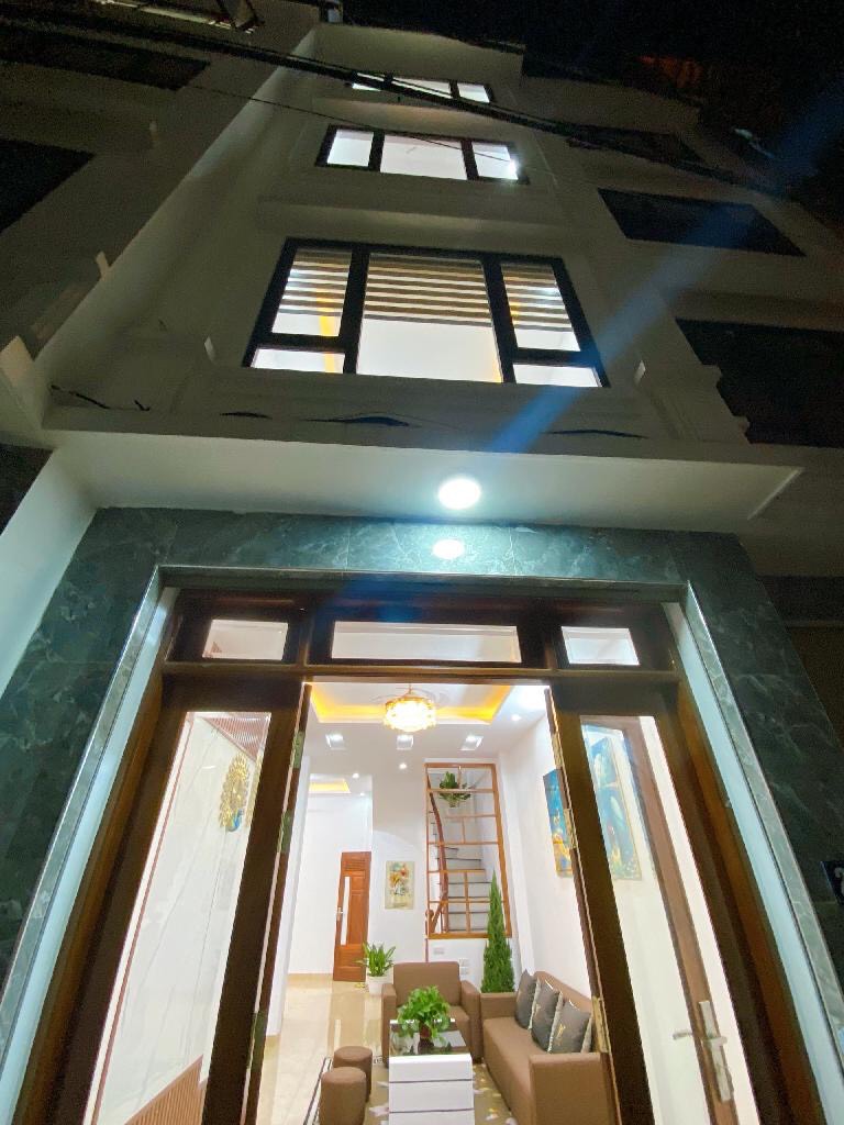 BÙI XƯƠNG TRẠCH NHÀ ĐẸP LUNG LINH, 20M RA Ô TÔ 44M 5T 6PN NỘI THẤT XỊN