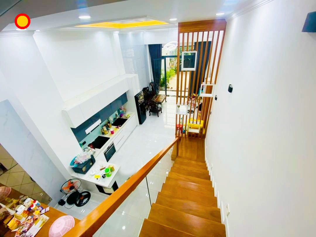 Bán nhà mặt tiền kinh doanh phường Hiệp Phú, Thủ Đức, 3 tầng, ôtô ngủ trong nhà, giá 12.x tỷ.