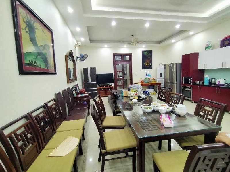 MẶT PHỐ KIM QUAN THƯỢNG - NHÀ DÂN XÂY 5 TẦNG - THANG MÁY - KINH DOANH - HÀNG XÓM VINHOMES