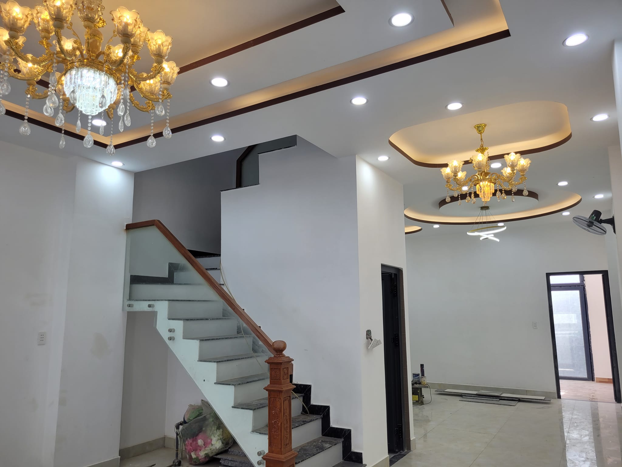 Bánnhà mớixây ngayTT QuangTrung P.10 GòVấp, 90Mx3tầng 6tỷ7TL full NTCC