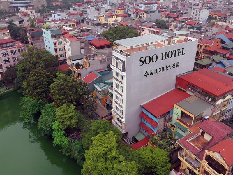 Bán Tòa Khách Sạn 3 Sao 9 Tầng Mặt Hồ Trung Kính. Đang cho thuê 6500usd/th. Giá 58 TỶ