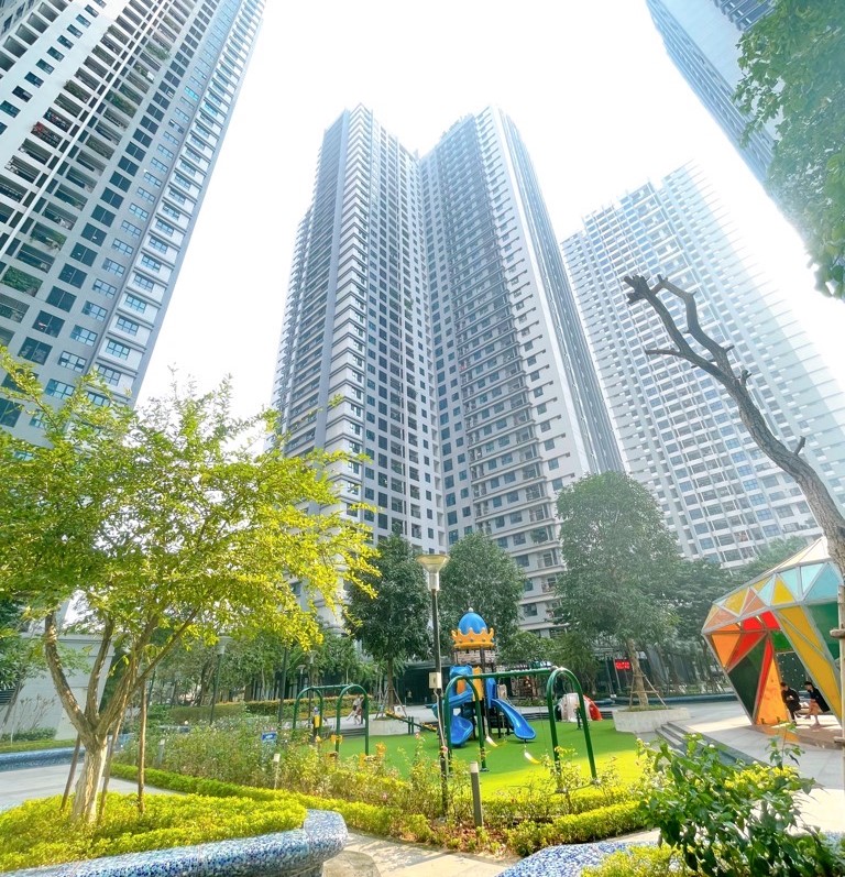 HIẾM - LÔ GÓC GOLDMARK CITY 136 HỒ TÙNG MẬU - VIEW ĐẸP 175M 4PN GIÁ 43TRIỆU/M2