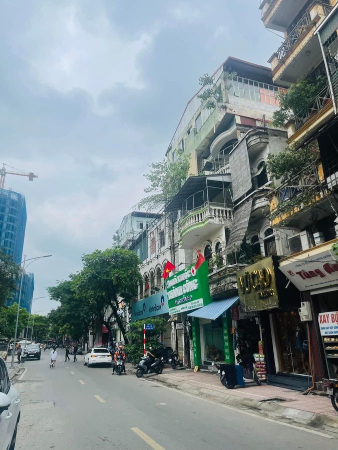 Bán nhà mặt phố Thành Công, Ba Đình 59m2 x 4 tầng - mt 5m - 22 tỷ