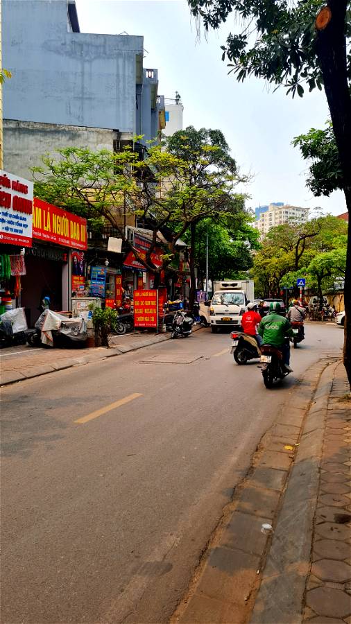 Bán Nhà Mặt Phố Trung Kính Quận Thanh Xuân. 52m Xây 4 Tầng Nhỉnh 12 Tỷ. Cam Kết Ảnh Thật Mô Tả Chính Xác. Chủ Cần Bán
