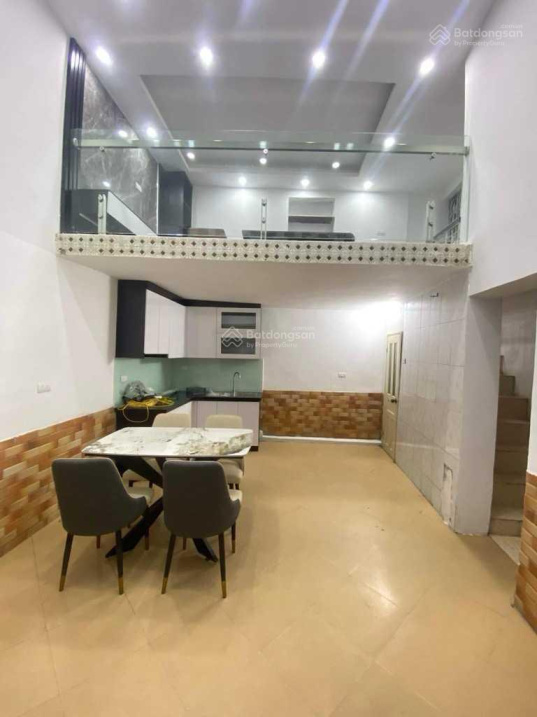 CHÍNH CHỦ CẦN BÁN NHÀ KHÂM THIÊN.30M2X5T,MT4.6M, 3 TỶ.