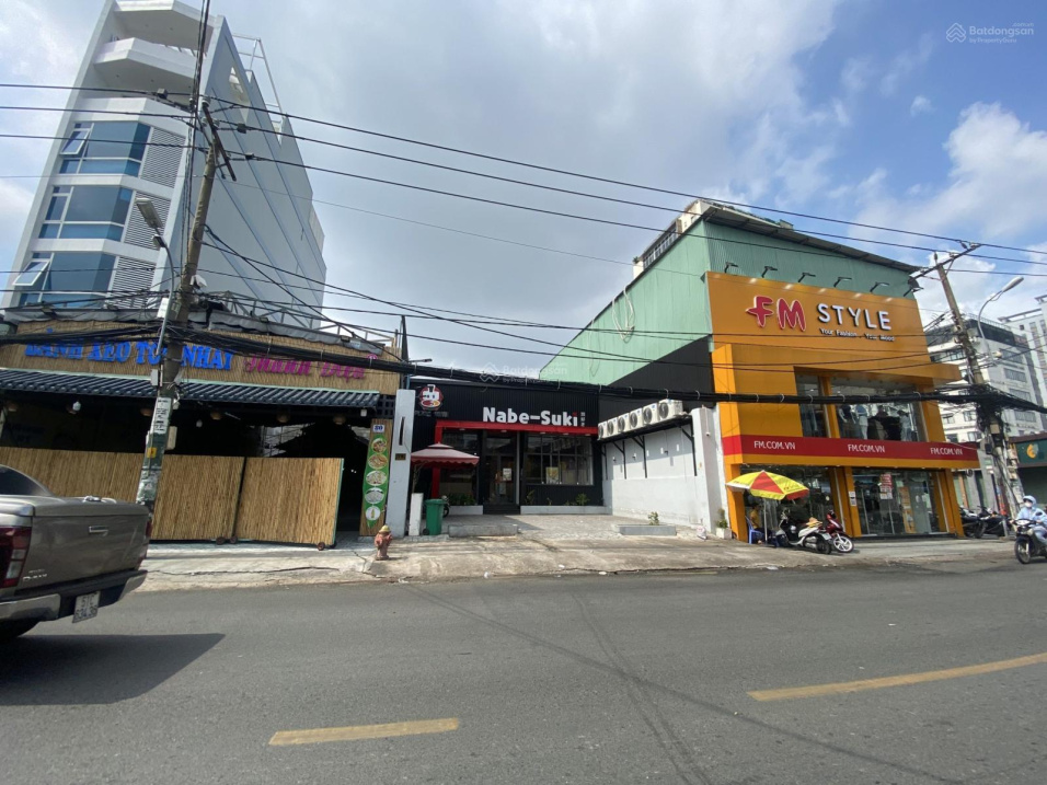 Ngộp! Bán nhà Ung Văn Khiêm, P25, Bình Thạnh DT: 6*25m thiết kế cho phép 7 tầng. HDT 80tr-Giá 18 tỷ