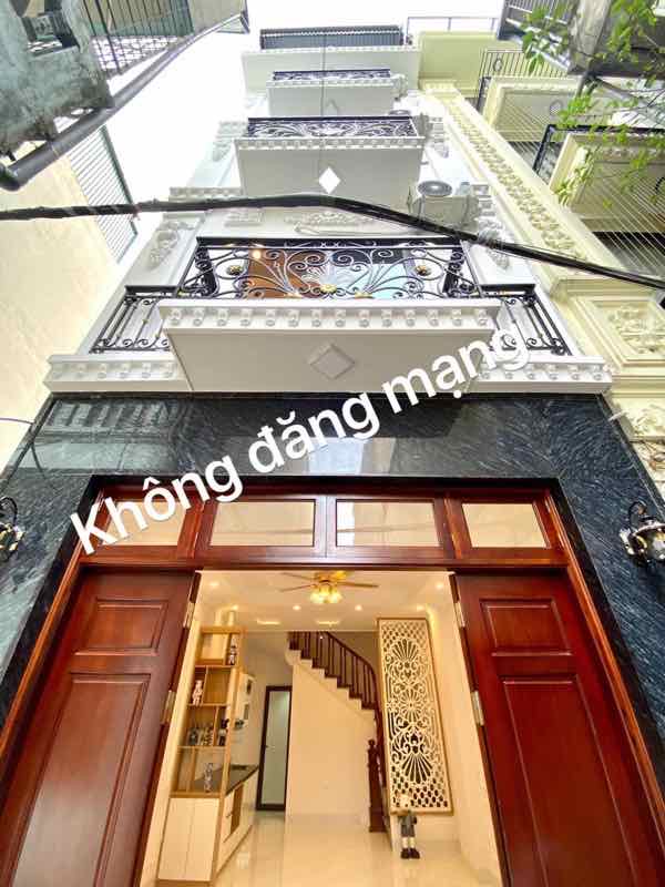 BÁN NHÀ MỚI ĐÓN TẾT- THẠCH BÀN 38m, 6 tầng, chỉ 3,2 tỷ. Xách vali về ở ngay.