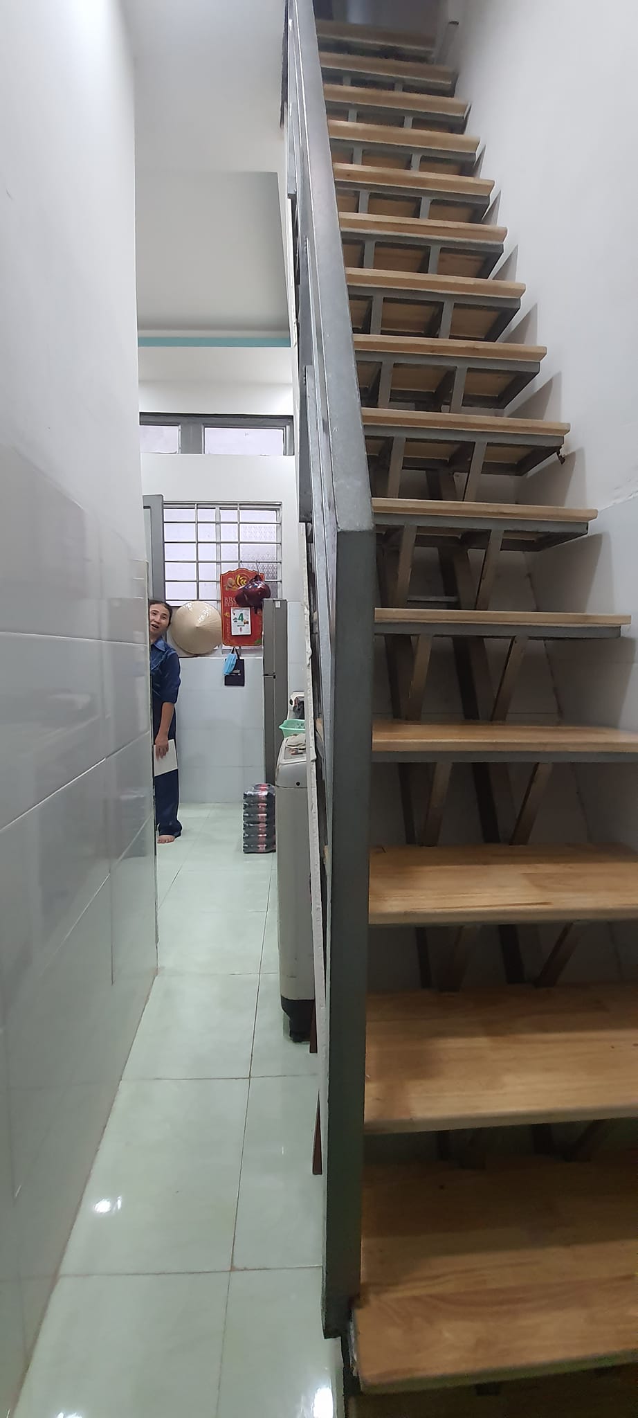 CHỈ 2,1 TỶ CÓ NGAY NHÀ 2 TẦNG TRUNG TÂM QUẬN 6 - CÁCH MẶT TIỀN BỬU ĐÌNH CHỈ 30M , CÁCH MẶT TIỀN ĐƯỜNG HẬU GIANG 150M.