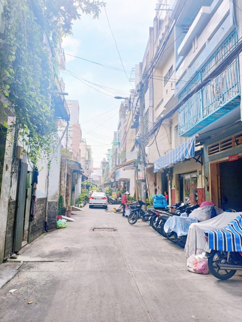 Bán nhà hẻm ô tô Hồng Bàng, Quận 11, 35m2, cực ngon, chỉ 4 tỷ nhỉnh