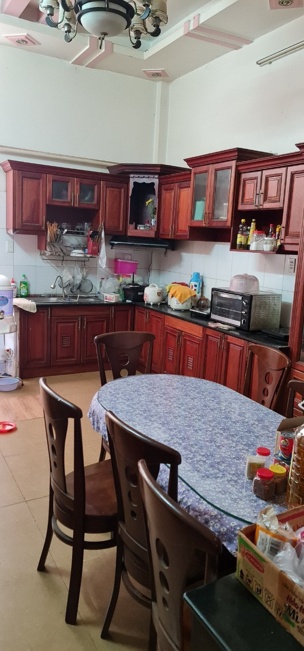 Bán nhà mặt tiền đang bán caphe số 9 Đường Tân Chánh Hiệp 25 , Q12