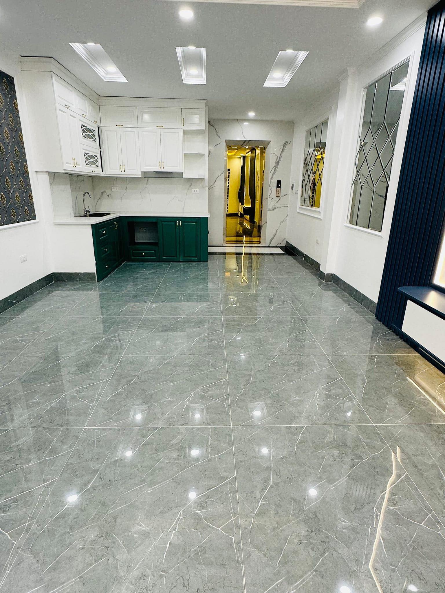 BÁN NHÀ MẶT NGÕ 29 NGUYỄN CHÍ THANH, QUẬN ĐỐNG ĐA HÀ NỘI, DIỆN TÍCH 58M, MẶT TIỀN 4,2M , 5 TẦNG, GIÁ CHỈ 9,5 TỶ