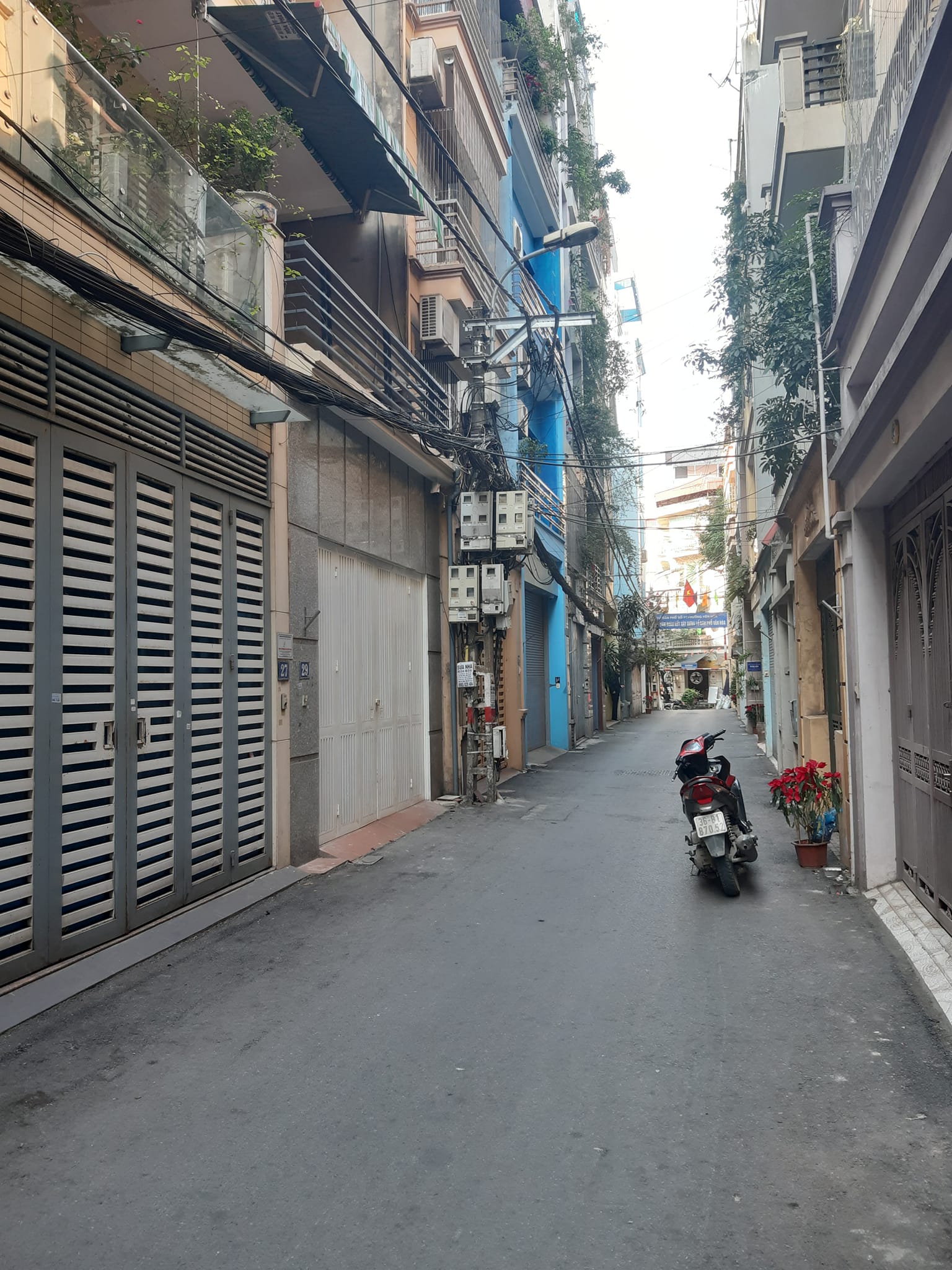 72m 4 Tầng Mặt Tiền 5m Nhỉnh 12 Tỷ Phân Lô Phố Nguyễn Khang Cầu Giấy. Ô Tô Tránh. Kinh Doanh Đỉnh. Chủ Cần Bán Nhanh.