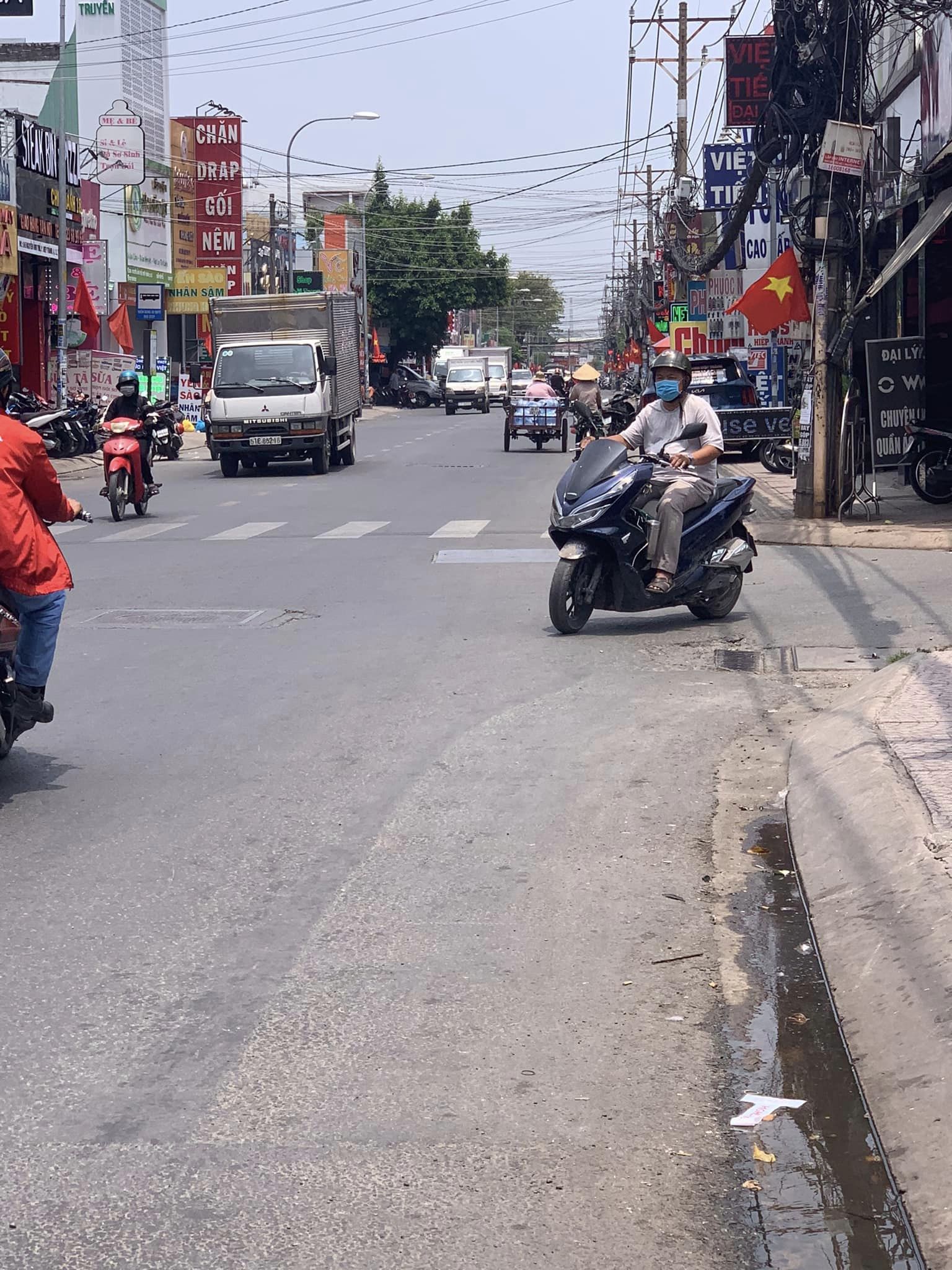 Cần Gấp Bán Đất MT Mỹ Huề Chung Chánh Hóc Môn 344m2 Chỉ 15 Tỷ