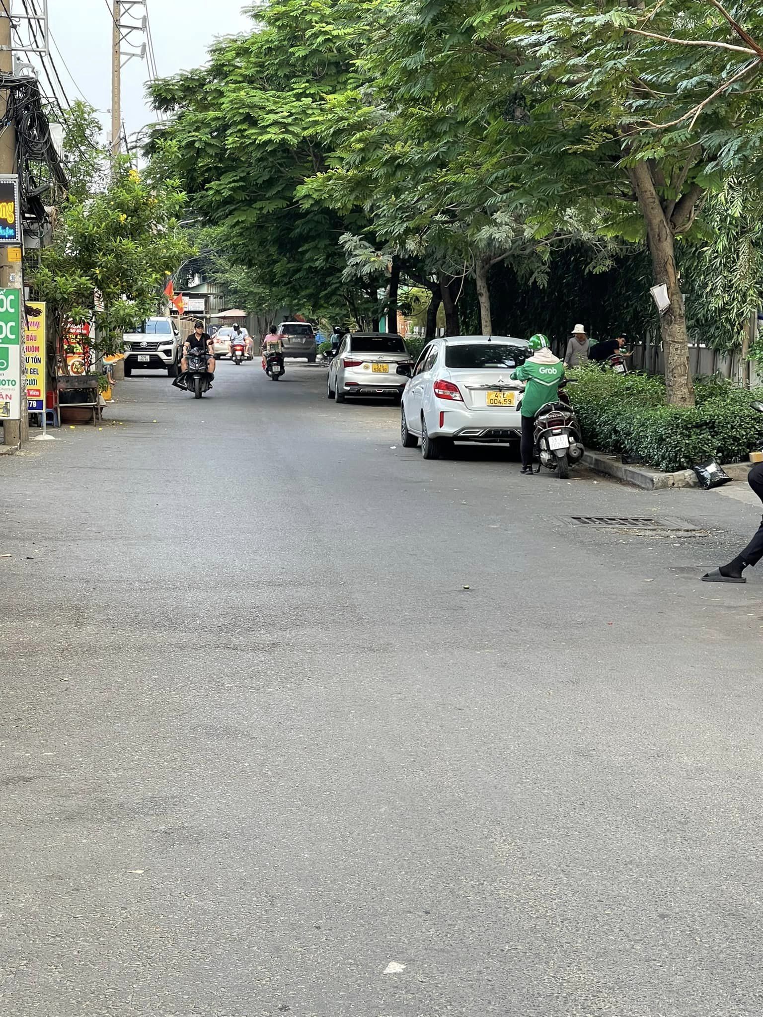 Bán Nhà Rẽ Nhất Quận 3, Hẻm Xe Hơi 6m Thông, Lê Văn Sỹ, Nhỉnh 15 tỷ TL