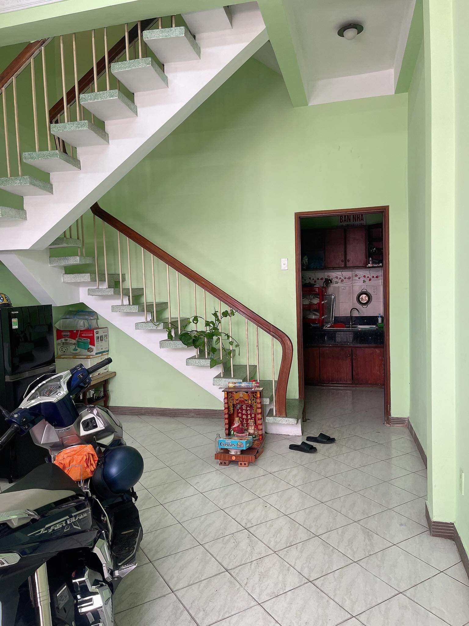 Bán nhà đường Cách Mạng Tháng 8 41m2 phường 13 Q10