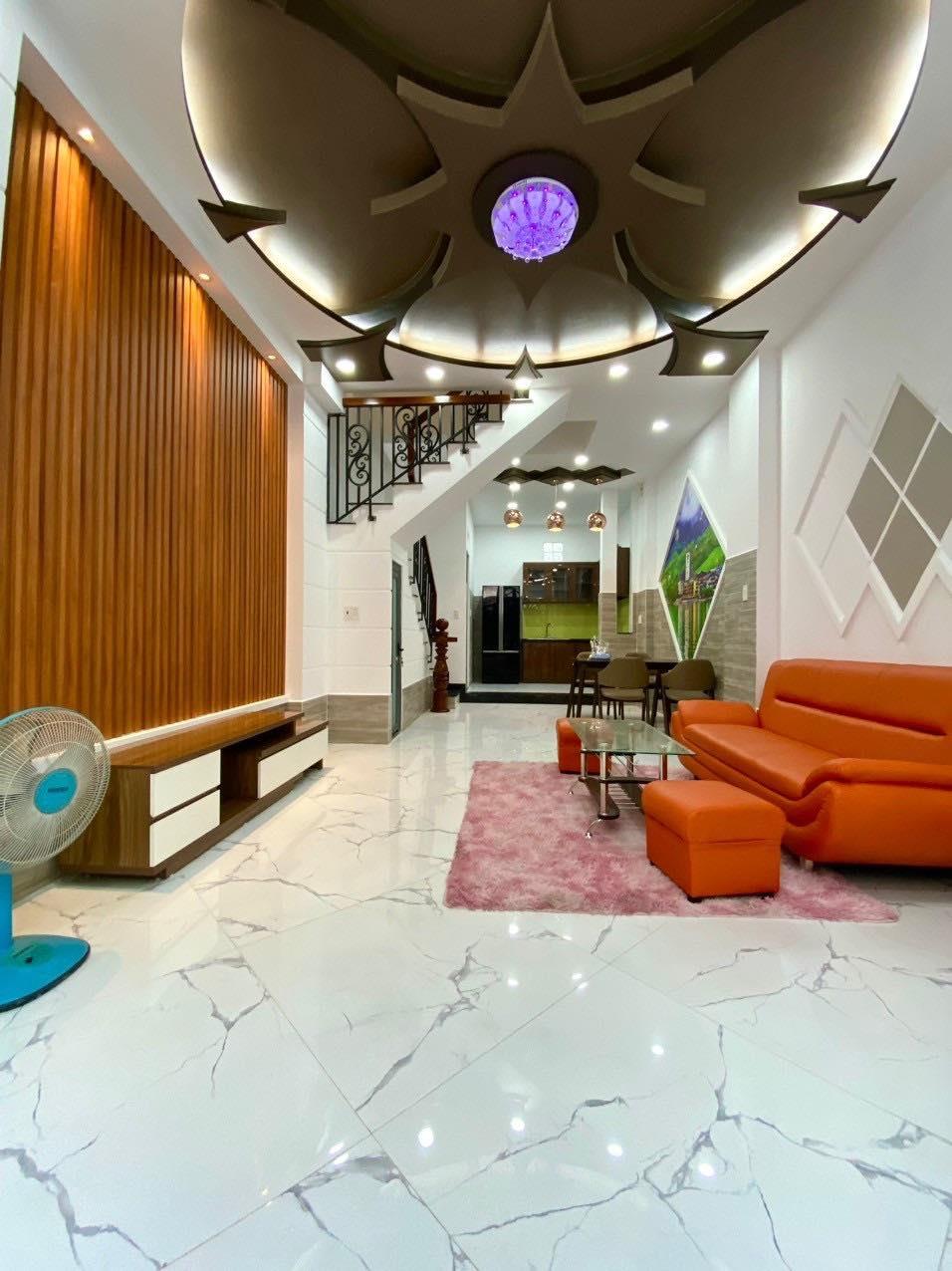 NHÀ 4 TẦNG - NGUYỄN VÂN KHỐI - P9 - HẺM XE HƠI GIẢM 900TR GIÁ CHỈ CÒN 4 TỶ 9.