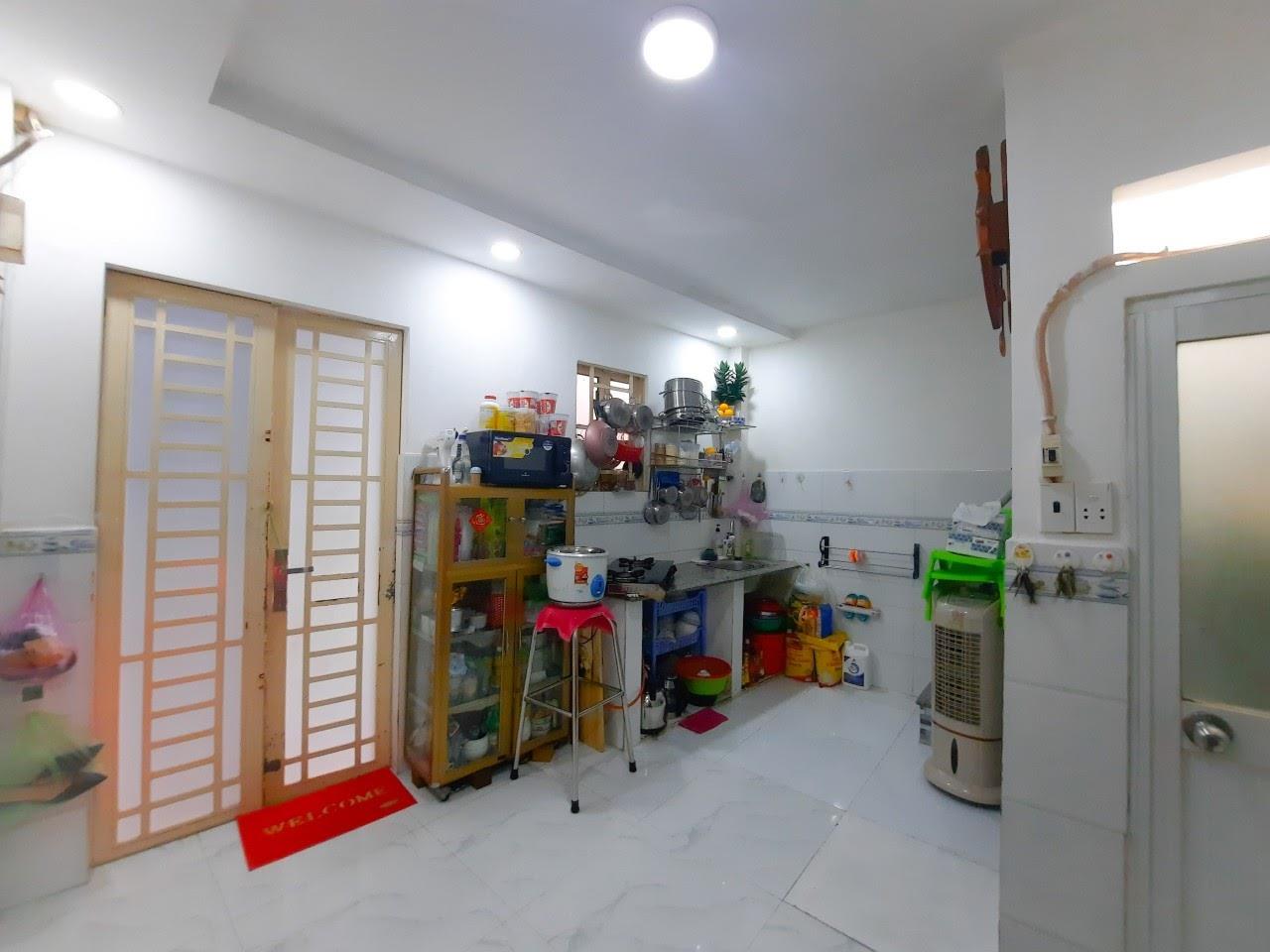 NGAY CHỢ GÒ VẤP - NHÀ MỚI - 3 TẦNG 2PN - 10M RA MẶT TIỀN ĐƯỜNG - GIÁ CHỈ 1 TỶ 9 . LÝ THƯỜNG KIỆT - P7 - GÒ VẤP. DT