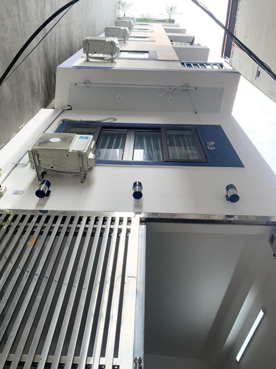 BÁN TÒA NHÀ 7 TẦNG THANG MÁY - KĐT VĂN PHÚ - ĐANG CHO THUÊ 50TR/TH - GIÁ 7.3 TỶ