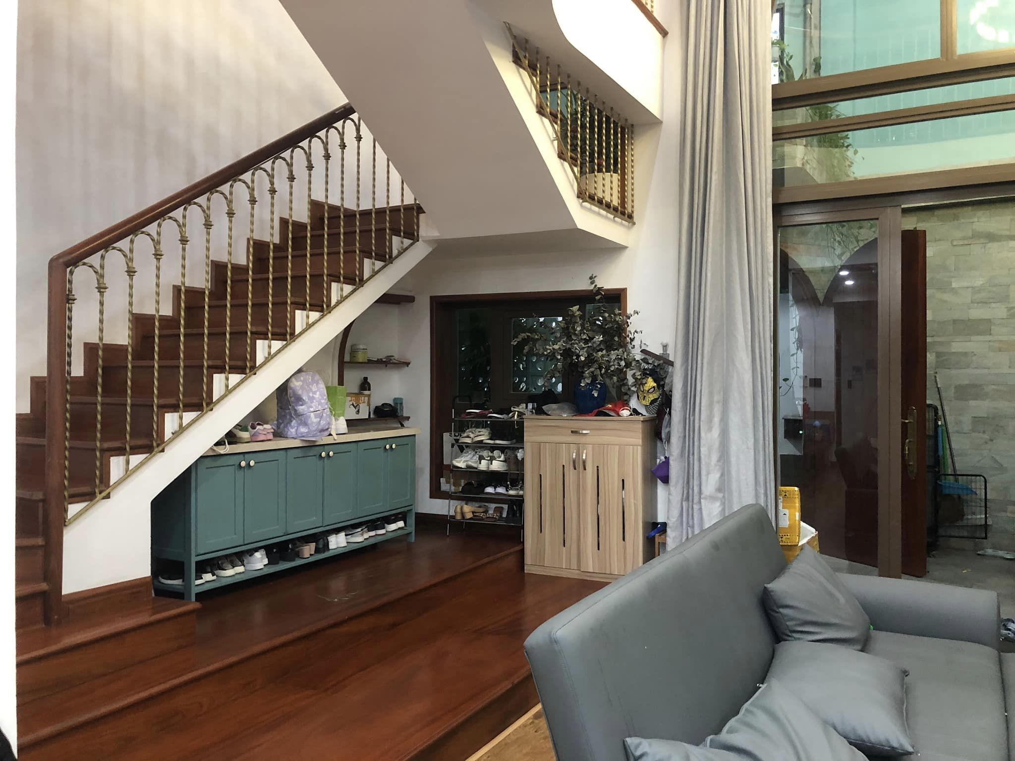 PHÚ NHUẬN. Huỳnh Văn Bánh 91m2. Ngang 7m. 12 ty