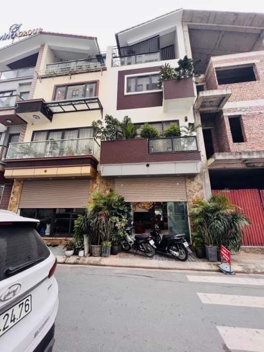 Siêu Vip Quận Hoàng Mai, Phố Thịnh Liệt 65m x 4T, Giá 13 tỷ.